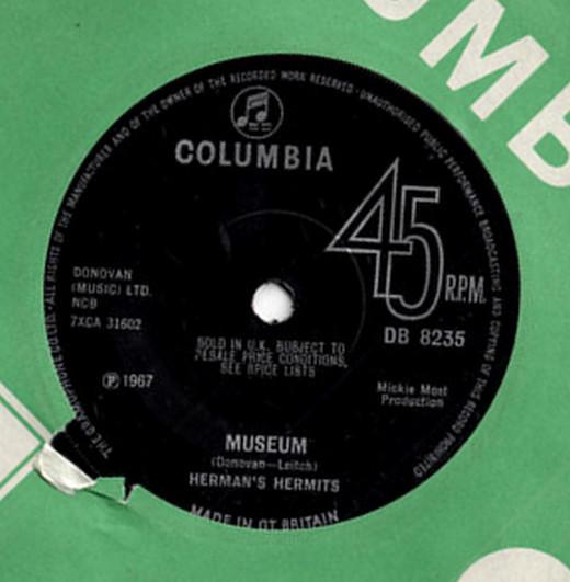 

7-дюймовая пластинка HERMAN S HERMITS - Museum DB8235 Columbia 1967 UK Рок Б/У