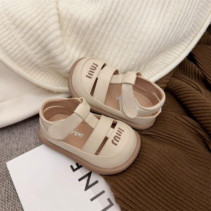 Baby small leather shoes hollow soft sole summer sandals girls T-shoes - years old soft sole comfortable baby shoes