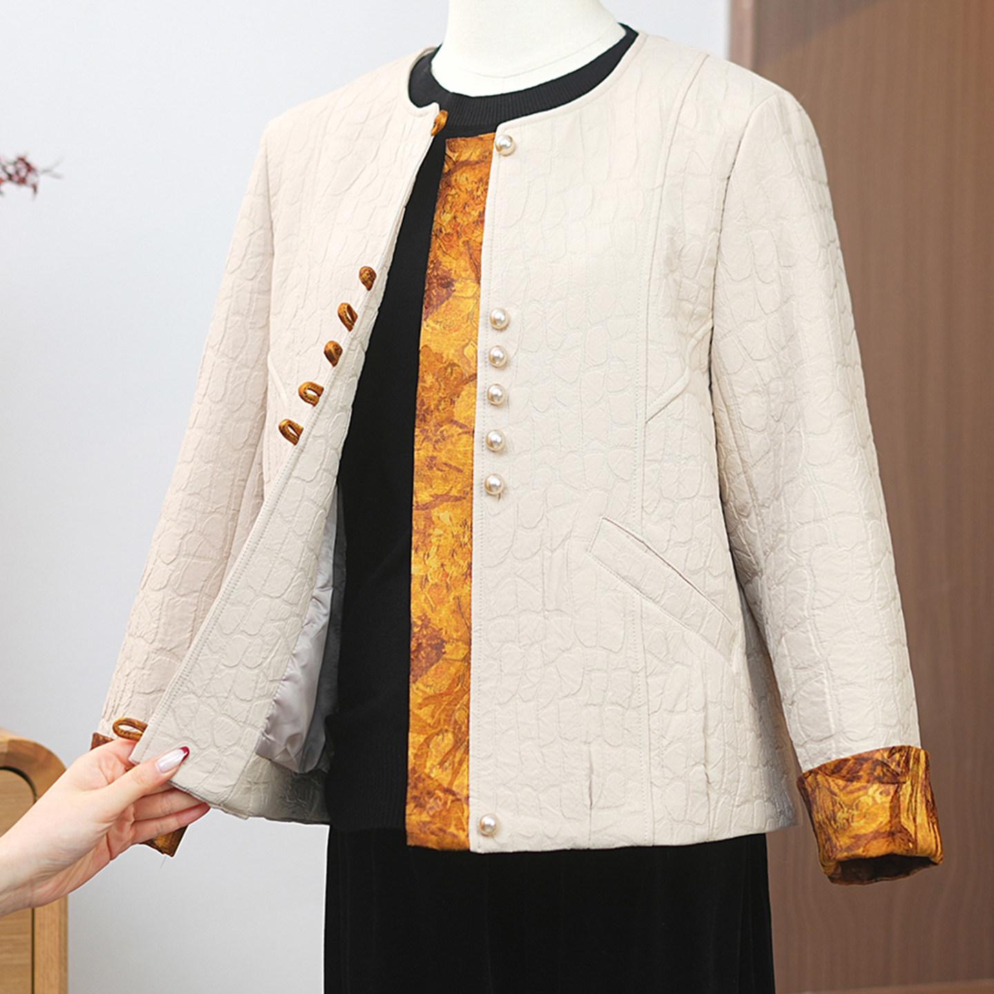 

2026 Elegant Slimming Round Neck Jacket for Women - Age-Reducing Chinese National Style for Middle-aged Mothers L (up to 105 jin) абрикосовий