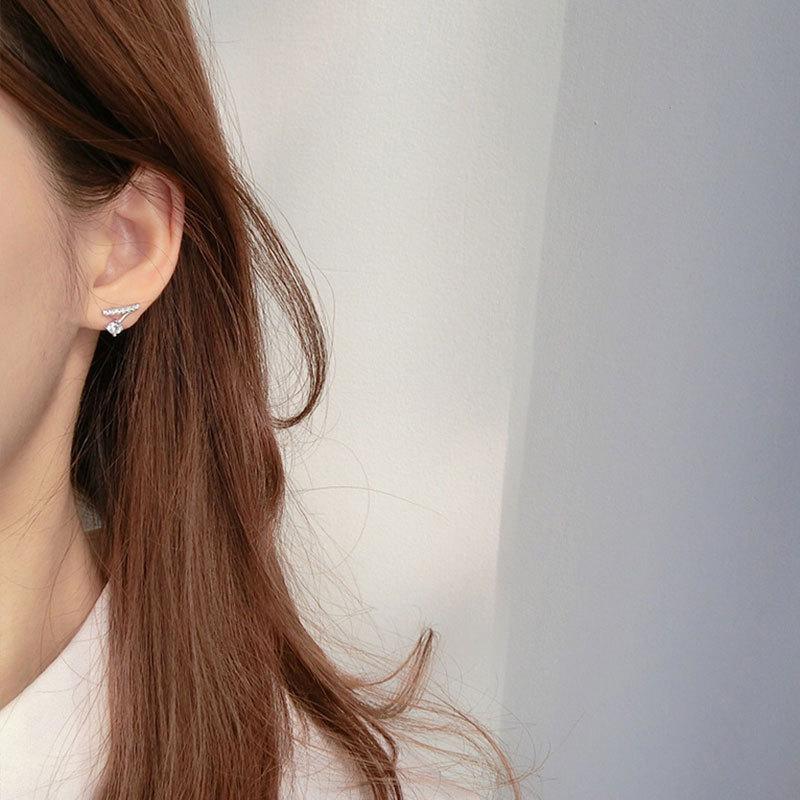 Curved C-shaped Diamond Earrings with Full Diamond Light Luxury Niche Design Earrings Temperament Trendy