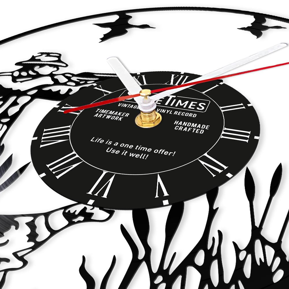Custom Hunter Vinyl Record Wall Clock For Man Cave Bedroom Hunting Artwork Personalized Wall Watch Retro Music Disk Craft Clock