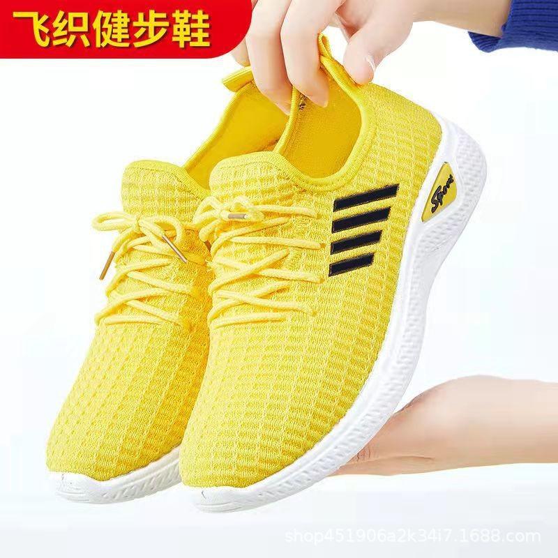 2 new flying woven women's sports shoes spring and summer soft-soled casual mother shoes mesh low-top running student shoes