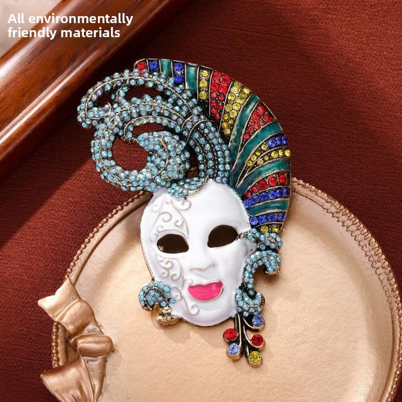 Broche masque Meier Industrie Lourde design exagéré full diamond broche pour manteau d'extérieur retrowinter