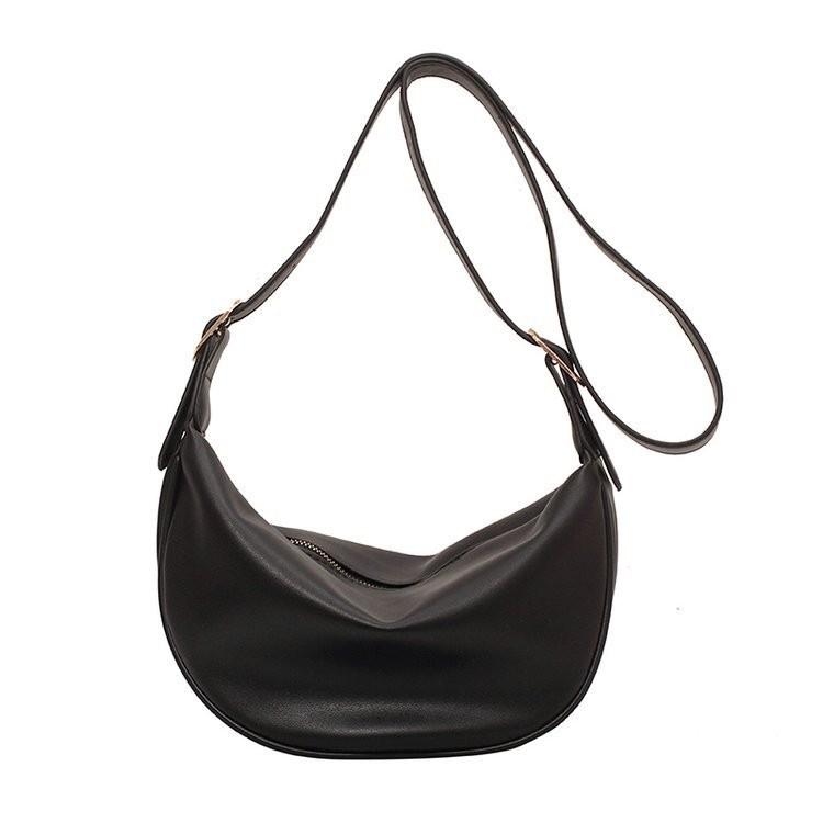 Stylish Large Capacity Shoulder Bag For Women In Trendy Colors Perfect For Daily Use