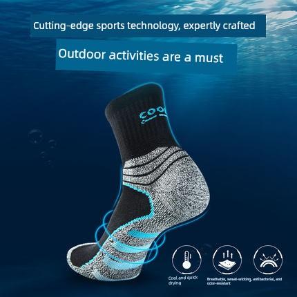Children's Outdoor Sports Socks Coolmax Adult Quick-Drying Breathable Summer Family Socks for Hiking, Trekking, and Running Short Tube