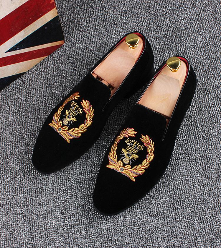 

Мужские модные замшевые кожаные мокасины с вышивкой, мужские повседневные мокасины с принтом, оксфорды, мужские туфли на плоской подошве для вечеринок, размер ЕС 38-45 38 чёрный