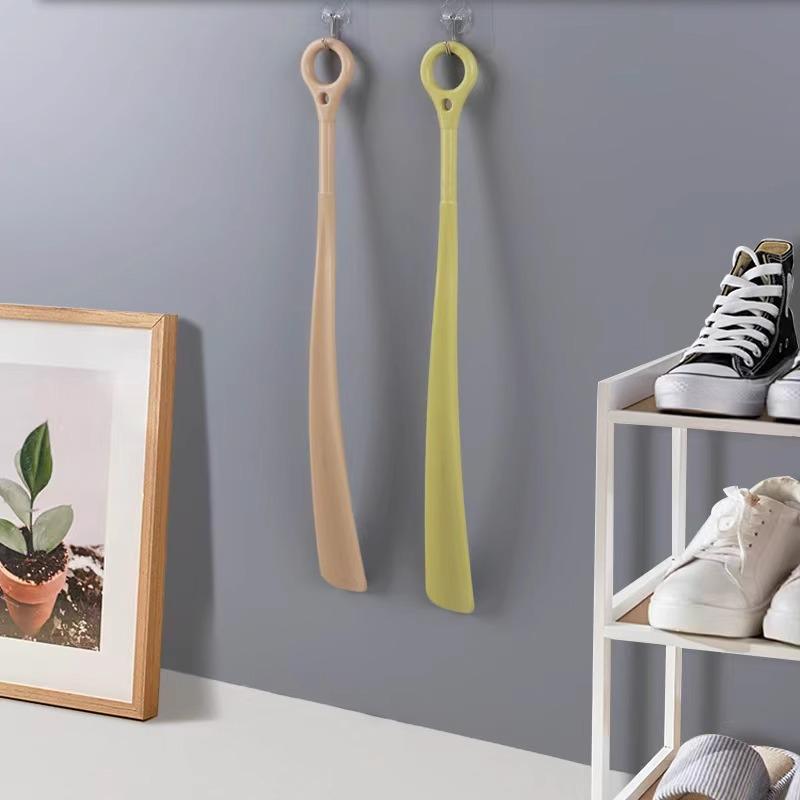 Long-Handled No-Bend Shoehorn for Easy Shoe Wearing - Ideal for Pregnant Women