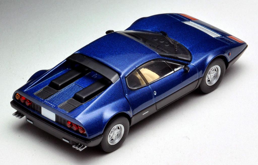 Tomica Limited Vintage Neo Ferrari 365 GT4 BB Finished Model 1/64 TLV-NEO Blue/Black