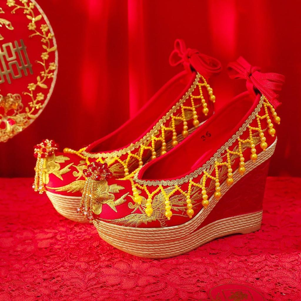 Show He Women's Spring Pearl Tassel High Heel Bridal Embroidered Shoes