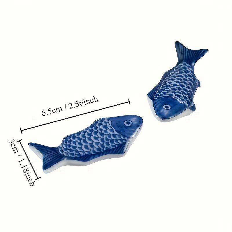 2 Stück Keramik Fisch Essstäbchenhalter, Japanischer Stil Küchentischgeschirr Dekor, Blau/Weiß Porzellan Fischdesign