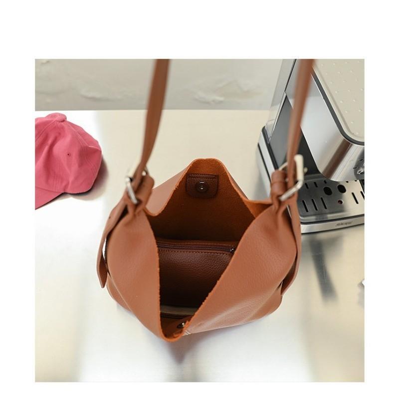 IELGY Korean version of casual retro bucket bag, fashionable lychee pattern child and mother bag, soft leather shoulder messenger women's bag
