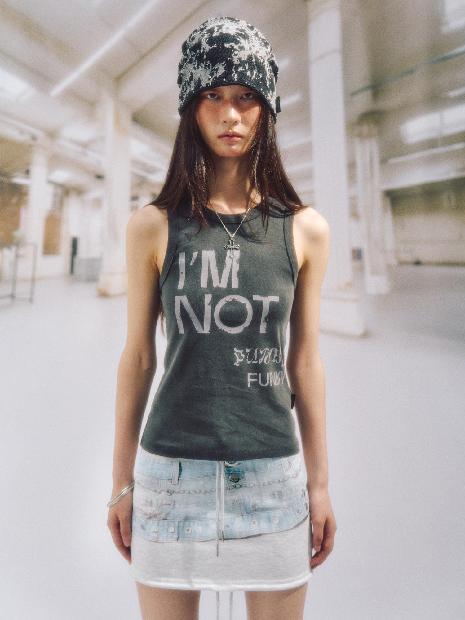 Som Sok Punky Slogan Ribbed Tank Top_Charcoal Charcoal