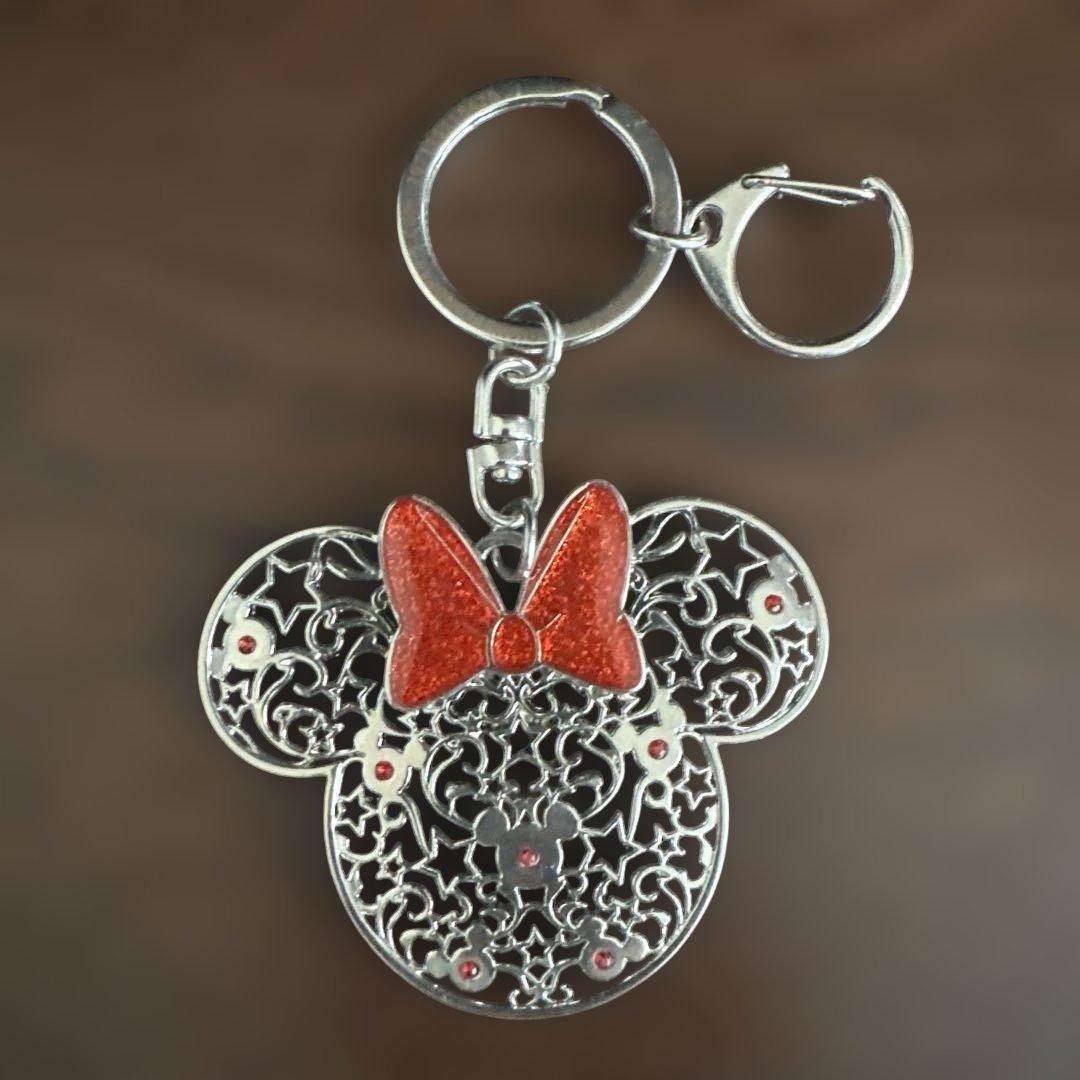 Used Disney Minnie Mouse Openwork Keychain