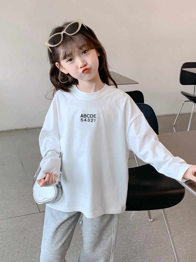 

Girls Plus Size Long Sleeve Lace Patchwork White T-Shirt - Versatile Autumn Wear for Children 150cm