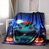 1 szt. Bulbasaur, Koc Pokémon Miękki Koc na Cały Sezon z Żywym Wzorem, Idealny do Domu, Podróży i na Prezenty, Idealny na Drzemki i Kemping