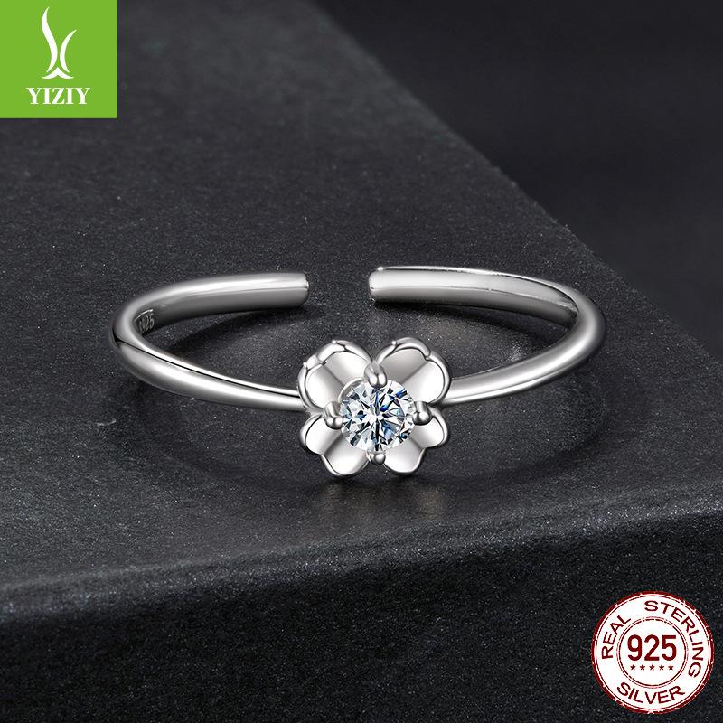 D Color Moissanite Four-Leaf Clover Ring, Shining Girlish Temperament S925 Sterling Silver Open Ring