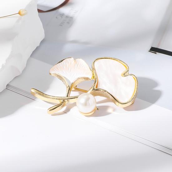 Lady Clothes Brooch Ginkgo Shape Bag Faux Pearl Decor Leaf Coat Collar Hat Scarf