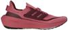 Adidas Ultra Boost LIGHT Laufschuhe, Pink Strata/Shadow Red/Wonder Blue (IG7953), Größe 26,5 cm
