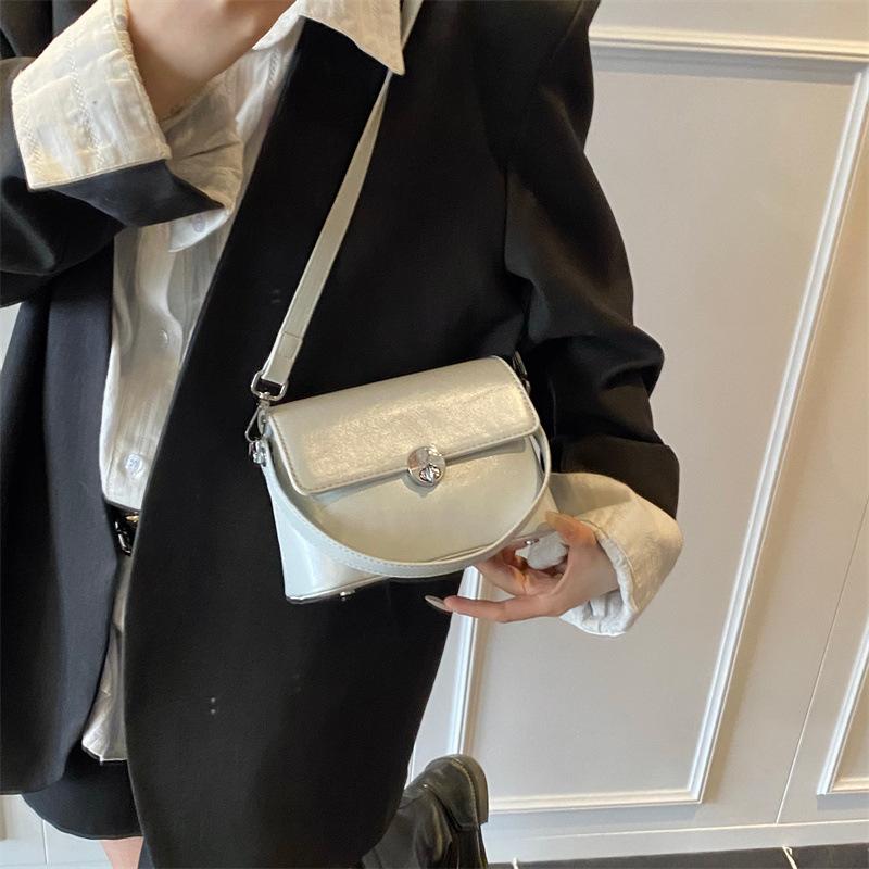 Premium Jednokolorowa Przenośna Mała Kwadratowa Torba Damska Modna Casualowa Wszechstronna Torba na Ramię Kurierska