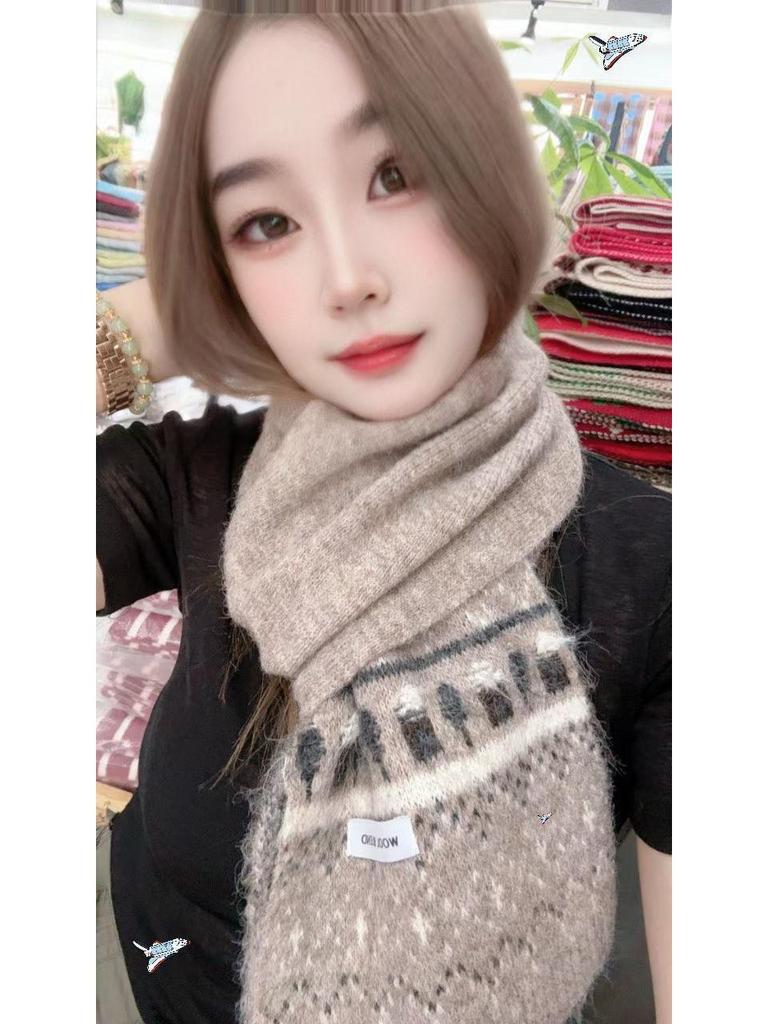 High-End Women's & Couples' Red Wool Knit Snood - Warm Christmas Scarf for Autumn & Winter
