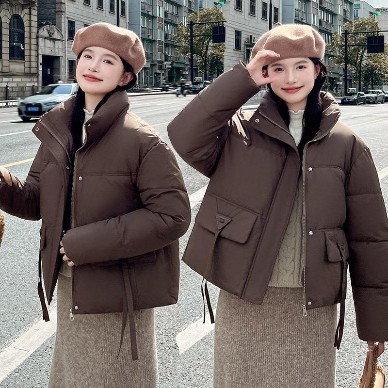 Short bread clothes, down cotton clothes for women, small people, thickened stand-up collar, warm and casual temperament, winter cotton jacket.