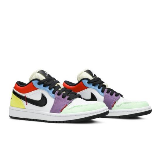 

Air Jordan Wmns Air Jordan 1 Low SE Lightbulb CZ3572-104 EU 38.5 чорний/білий