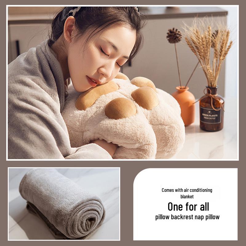 Polštářek a deka do auta s kočičími tlapkami: Dvojí použití pro zdřímnutí v kanceláři, na cestách a další