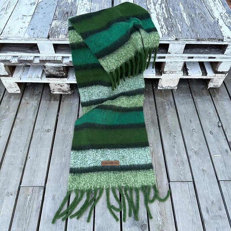 

Imitation cashmere scarf women s high-end sense lengthened simple striped winter versatile women s scarf темно-зелений колір