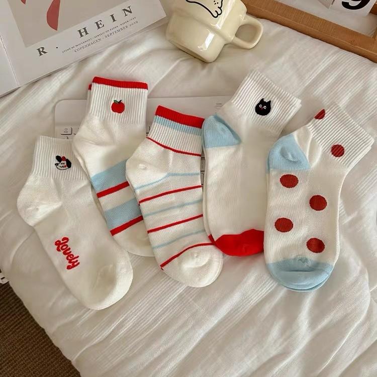 Cute White Summer Thin Cotton Socks Short Sporty Style Low-Top Sweat-Absorbing And Breathable Girl Socks