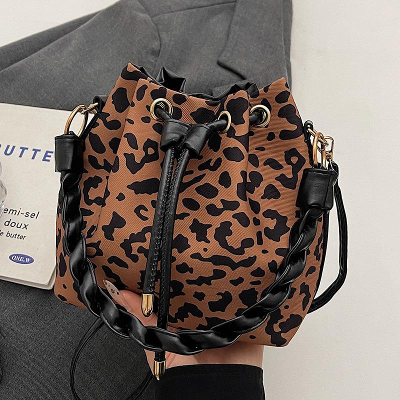 

Высококачественная сумка Niche, женская модная сумка-мессенджер, женская универсальная сумка-ведро через плечо