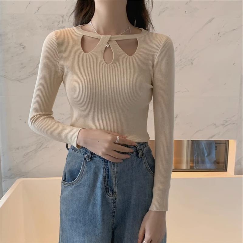 Women's Chic Hollow-Out Slim Fit Long Sleeve Knit Sweater - Autumn/Winter Collection