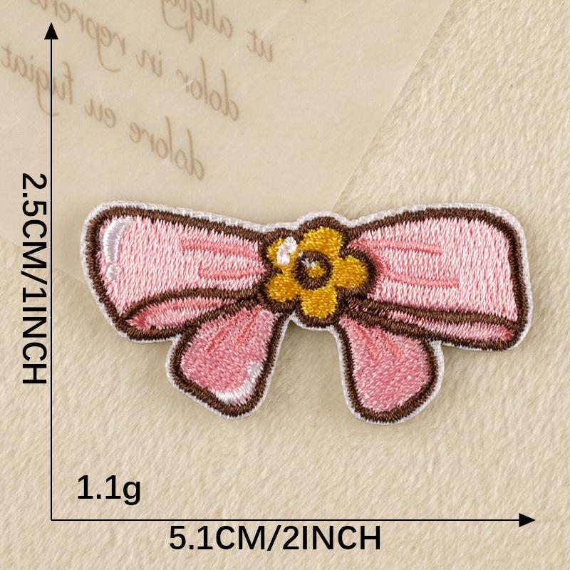Originale kleine Mädchen Schleifen Stickerei Aufkleber: Selbstklebende Bekleidungs-, Handbuch-, Schuh- und Aufnäher-Accessoires