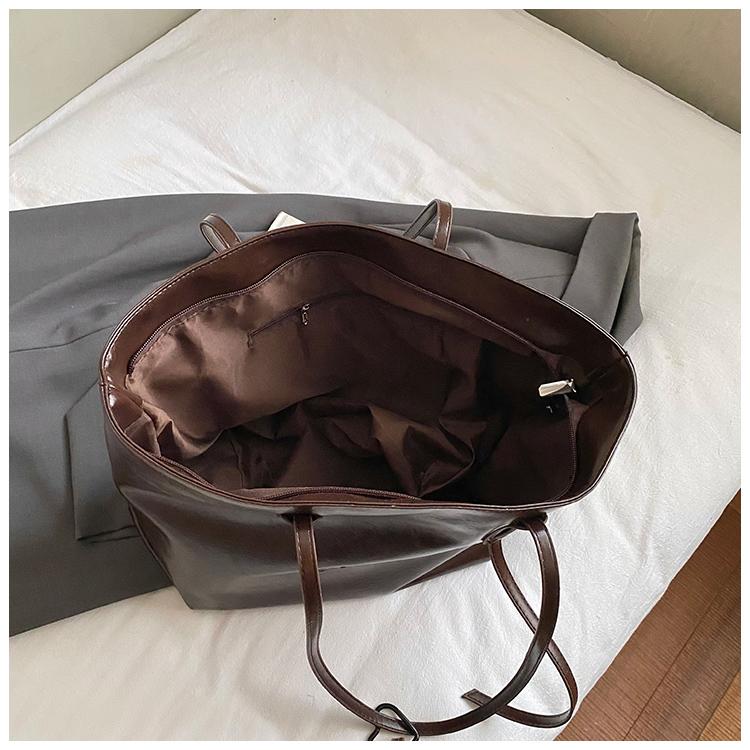Large Capacity Tote Bag Women's Commuter Underarm Bag