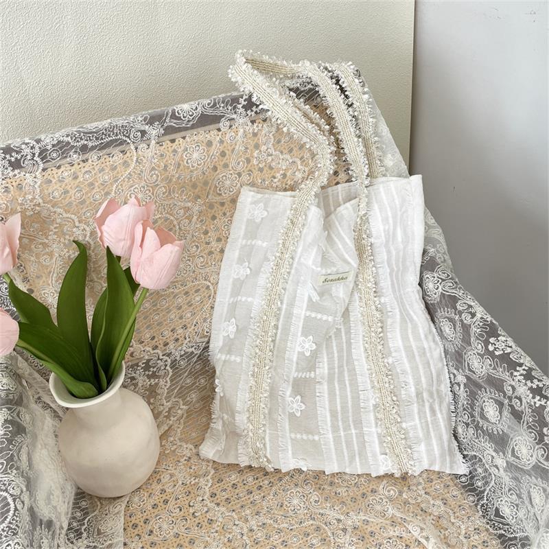 

Ретро Сумки на плечо с текстурой и дизайном ленты с маленькими цветами, Большая вместимость, Сумка через плечо, Дорожная портативная сумка для хранения, Девичья сумка, Подарки бежевый