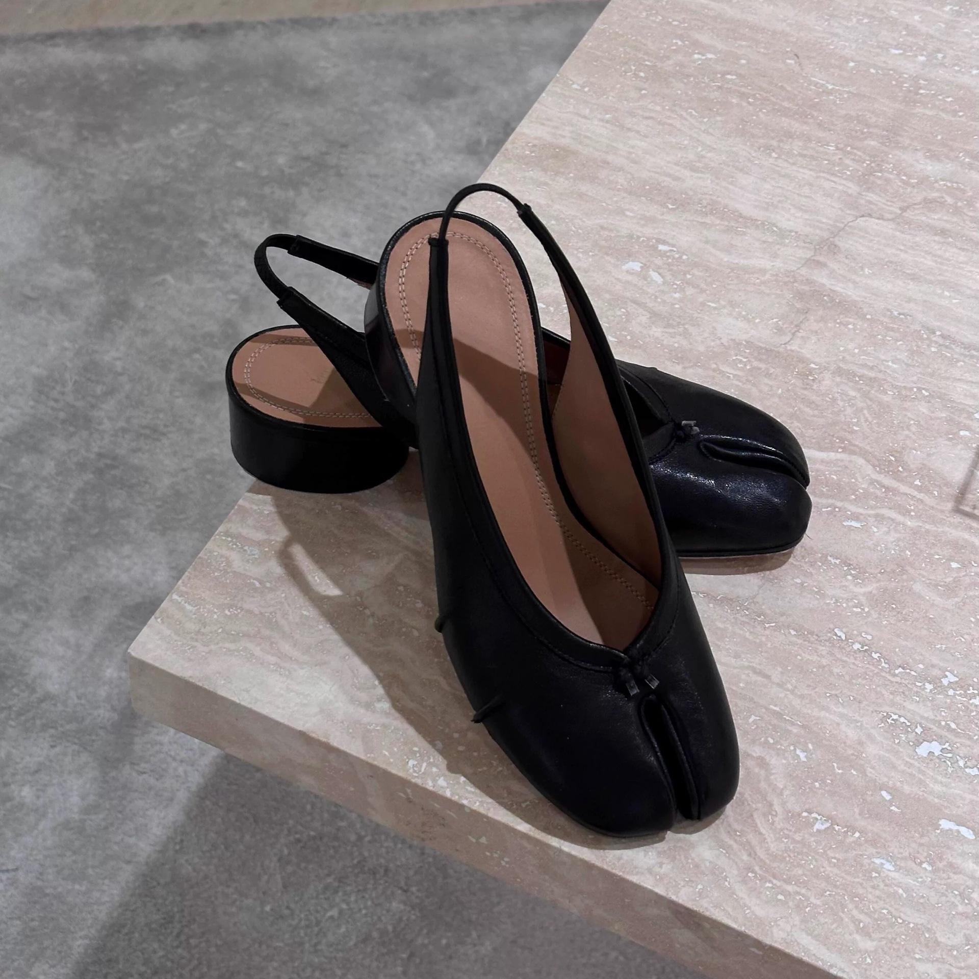 

Genuine leather niche pig s trotters split-toed thick heel back tripple sandals women s 2025 spring and summer fashion cool slippers light mouth sin 40 чорний