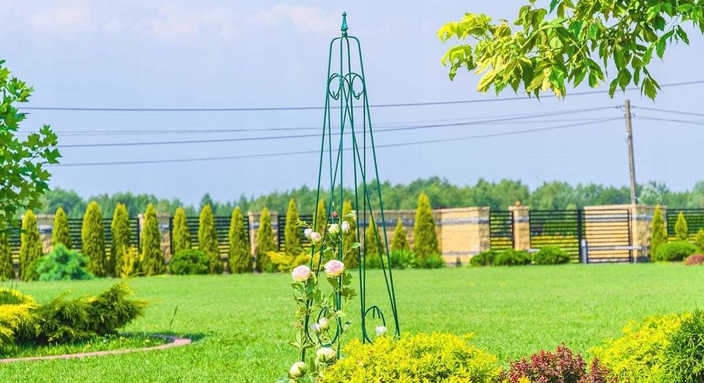 KADAX Garden Pergola Pyramid For Flowers Roses Climbing Plants