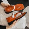 Fashion New Summer Flat Sandals for Woman Fashion Metal Decoration Ladies Footwear Breathable Cross Strap Casual Clip Toe Beach Shoes