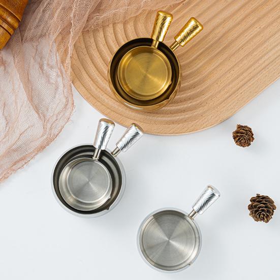Sauskom 304 Roestvrij Staal Espresso Maatbeker met Ergonomisch Houten Handvat V-vormige Tuit Koffie Melkthee Saus Houder