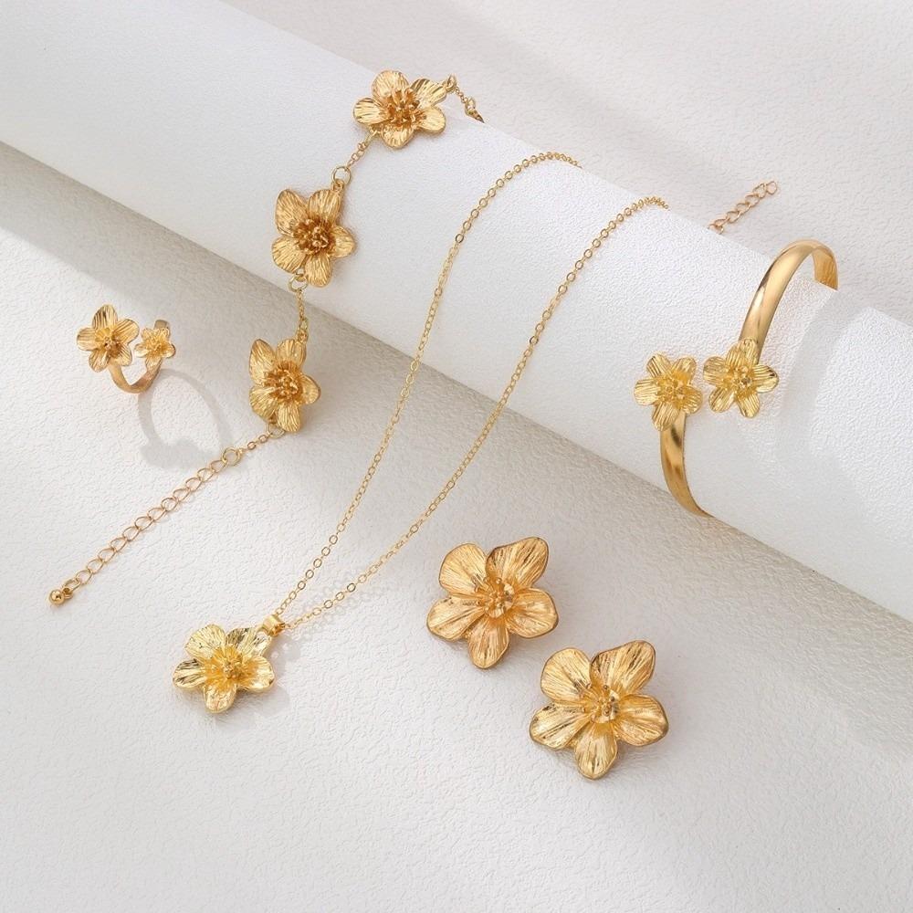 Zinc Zinc Alloy Flower Jewelry Set Geometric Women Jewelry Suit Sweet Necklace Earrings Bracelet Set  Wedding