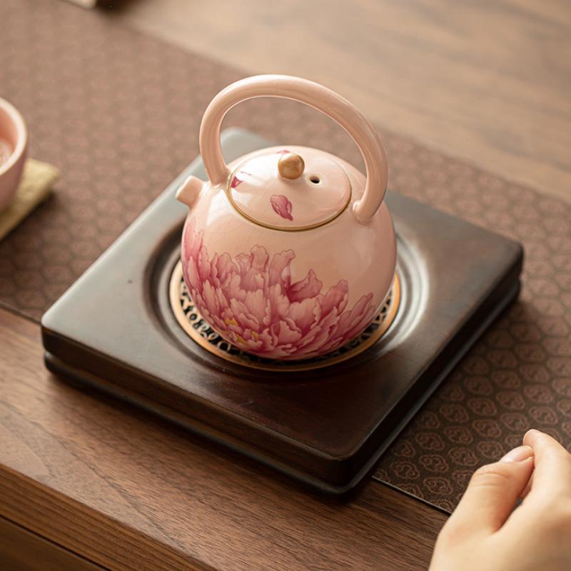 Keramická konvice na čaj Jingdezhen s pivoňkou, příslušenství kung-fu čajové soupravy, ucpaná konvice na čaj