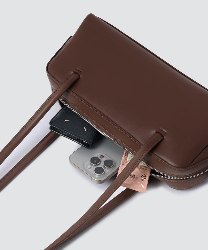 Musinsa Standard Woman Women'S Dachshund Shoulder Bag [Brown]