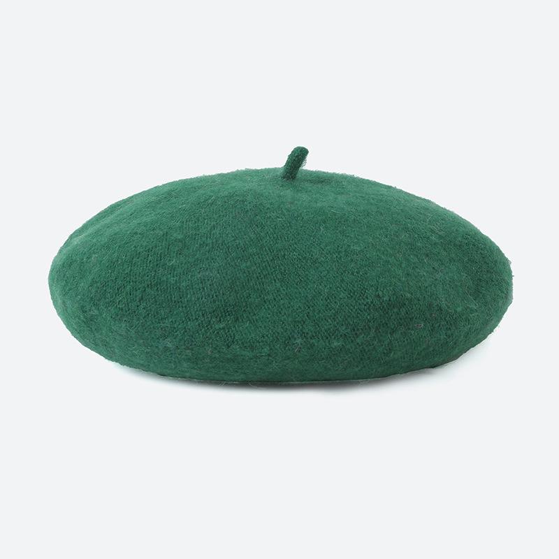 Kolorowy wełniany beret zimowa czapka w kolorze ciemnozielonym, na zimno do codziennego noszenia