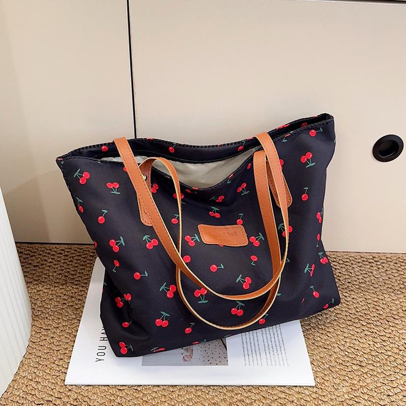 Sweet Cherry Print Shoulder Bag Large Capacity Trendy Women'S Handbag Tote Underarm Bag  Travel Storage Bag Birthday Gift
