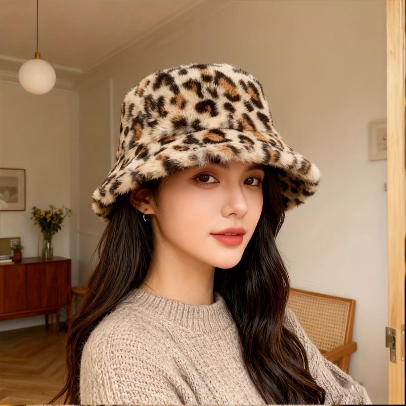 Hat Woman Winter Show Face Little Leopard Print Fisherman Hat Woman Versatile Warm Pot Hat Ins Plush Bucket Hat