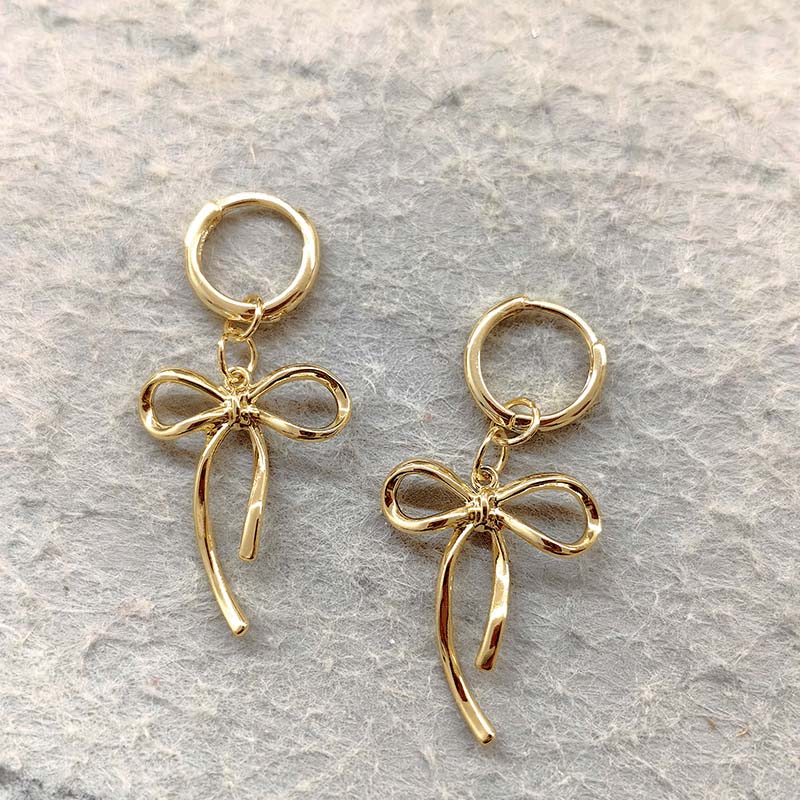 Fashion Zinc Alloy Color Bowknot Hoop Earrings For Women Egirl Simple Metal Long Bow Pendant Earrings Aesthetic Y2K Zircon