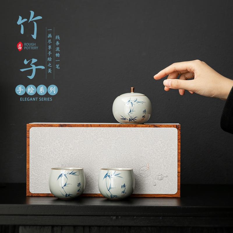 High-end hand-painted master cup, ceramic tea can, small creative gift box set, gift for teachers, elders and friends