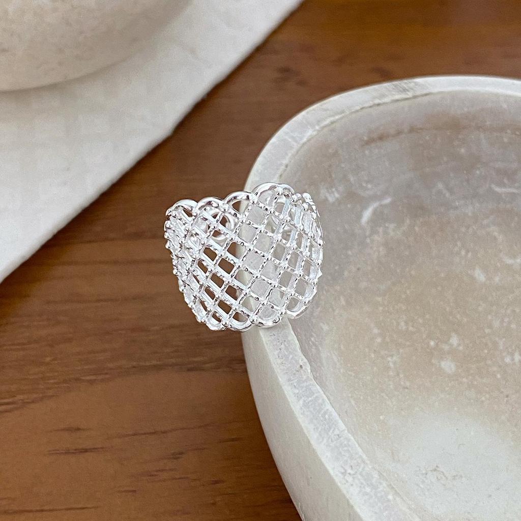 Hollow Geometric Grid Ring: Adjustable, Stylish & Versatile Open Ring for Women