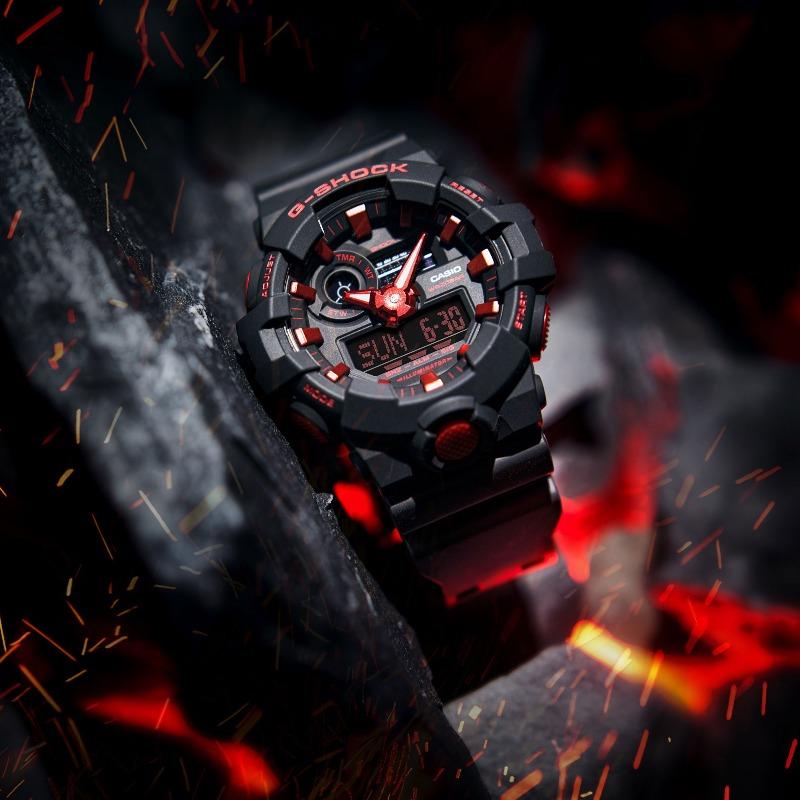 Casio G-SHOCK Men's Resin 200M Water Resistant Analog Shock Resistant Quartz Watch GA-700BNR-1A