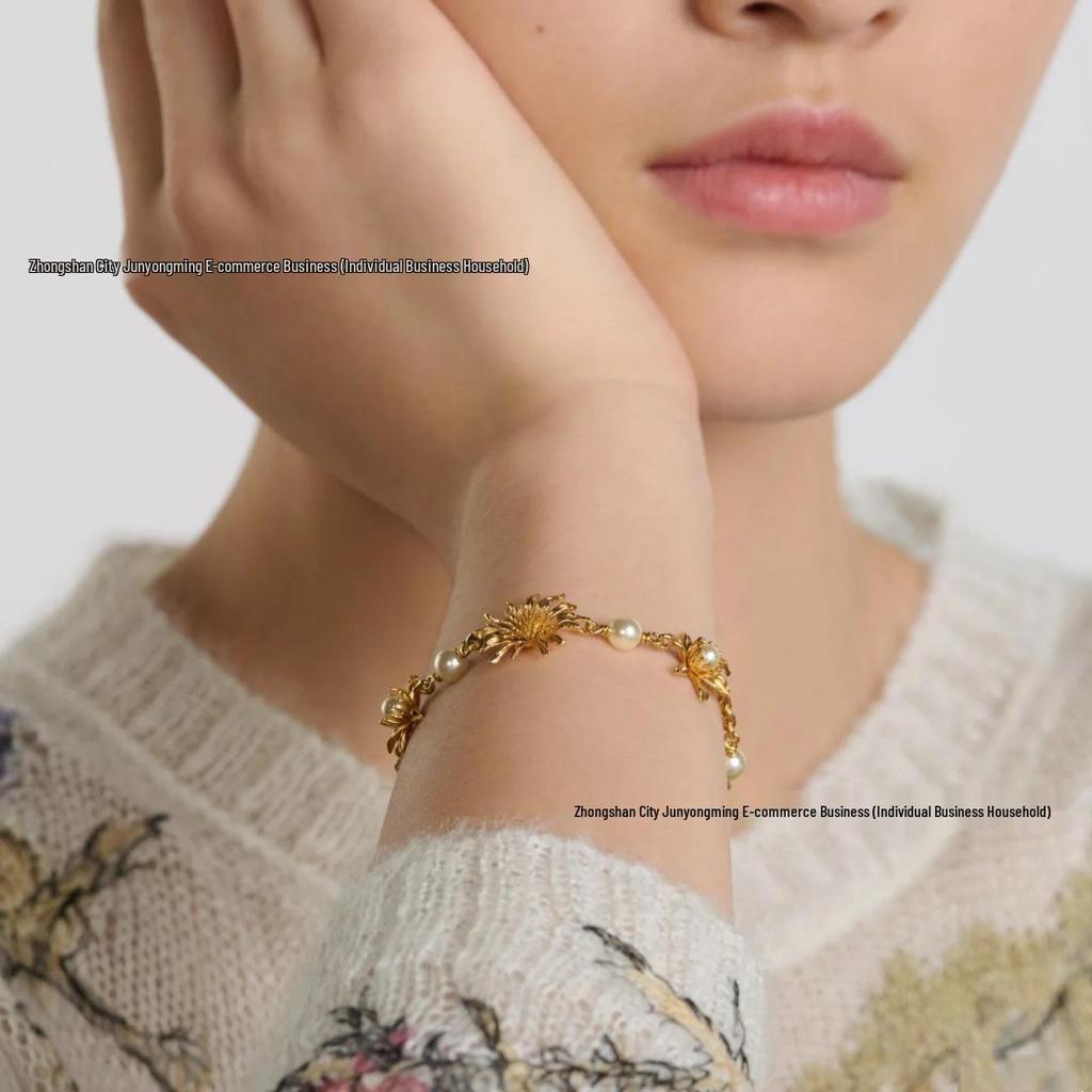 Sunflower Patchwork Pearl Bracelet & Earrings Set with Letter CD Design.