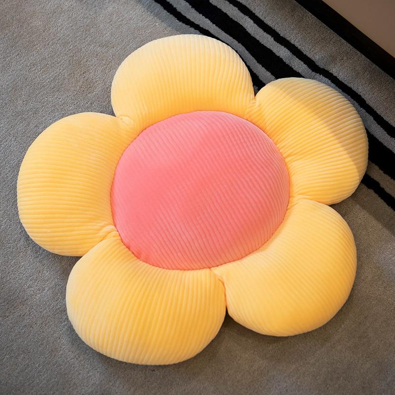 Small Daisy Flower Pillow Cushion On The Floor Chair Cushion Office Sitting for A Long Time Tatami Car with Butt Cushion